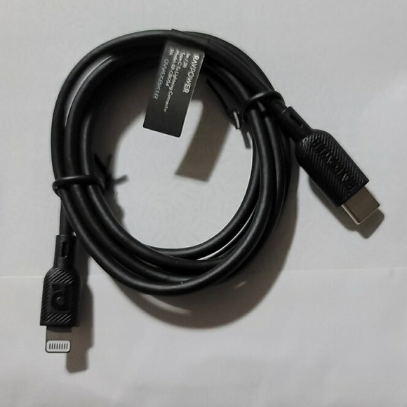 Phone Charger - Type C to Lightning Connector - Picture 4 of 7